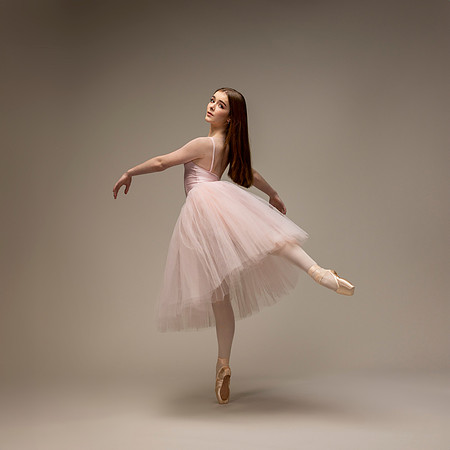 Paige Studio Sample-0259-Edit-3
